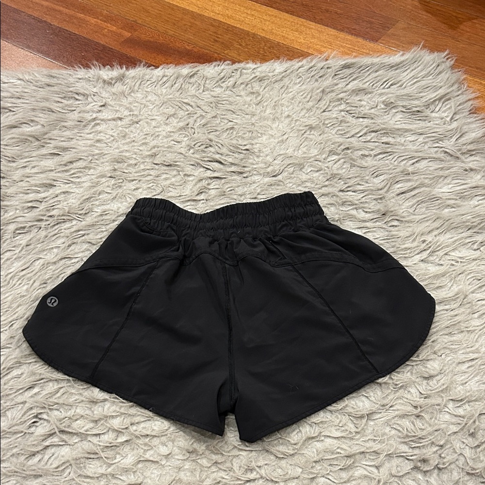 Lululemon Hottie Hot Lined Black Women's Athletic Shorts - Picture 4 of 7